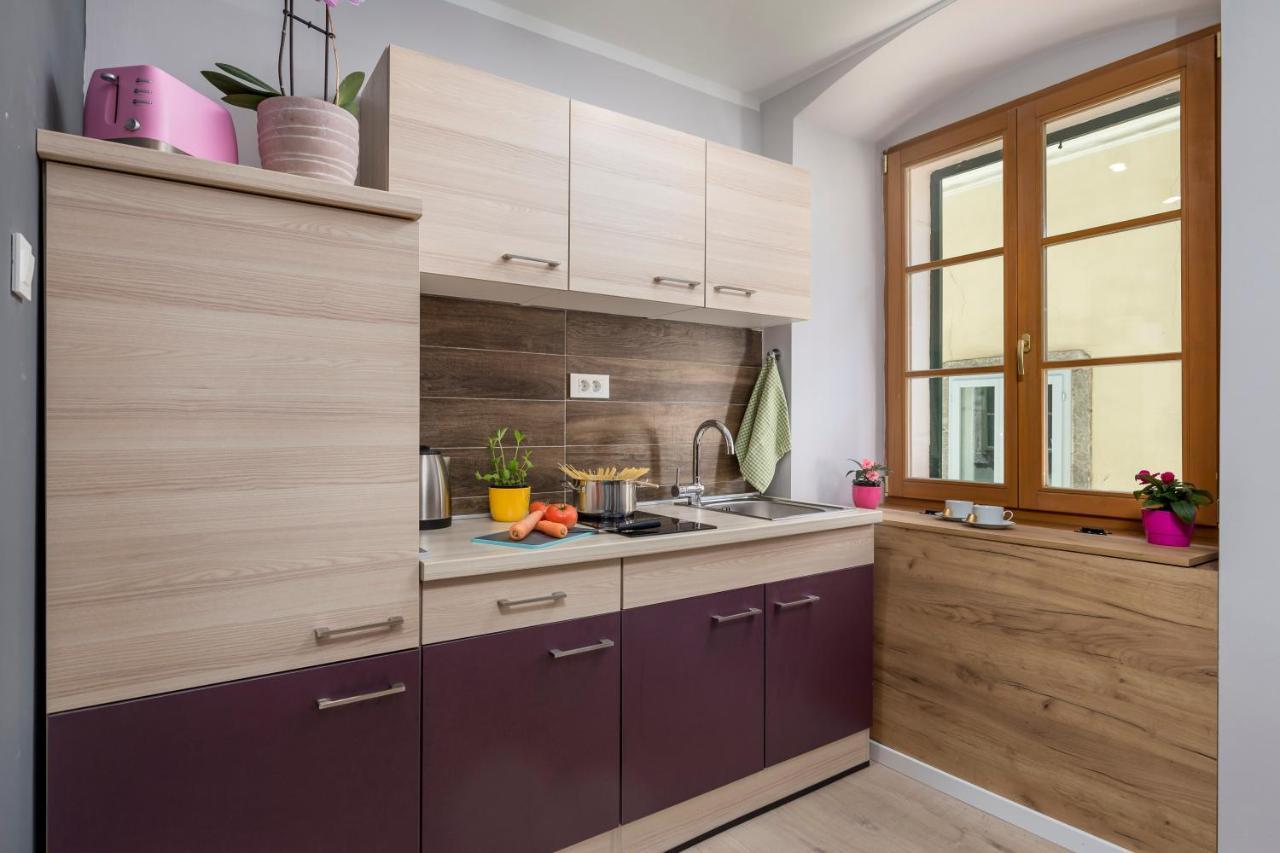 4 Season Apartments Рийека Екстериор снимка