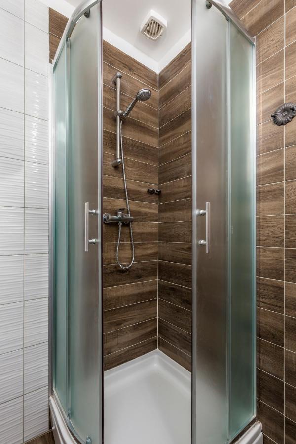 4 Season Apartments Рийека Екстериор снимка