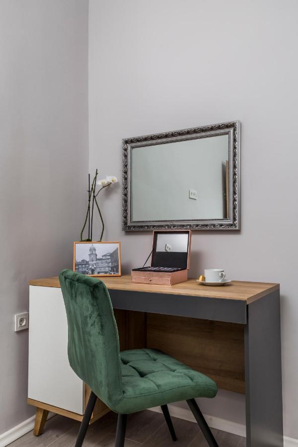 4 Season Apartments Рийека Екстериор снимка